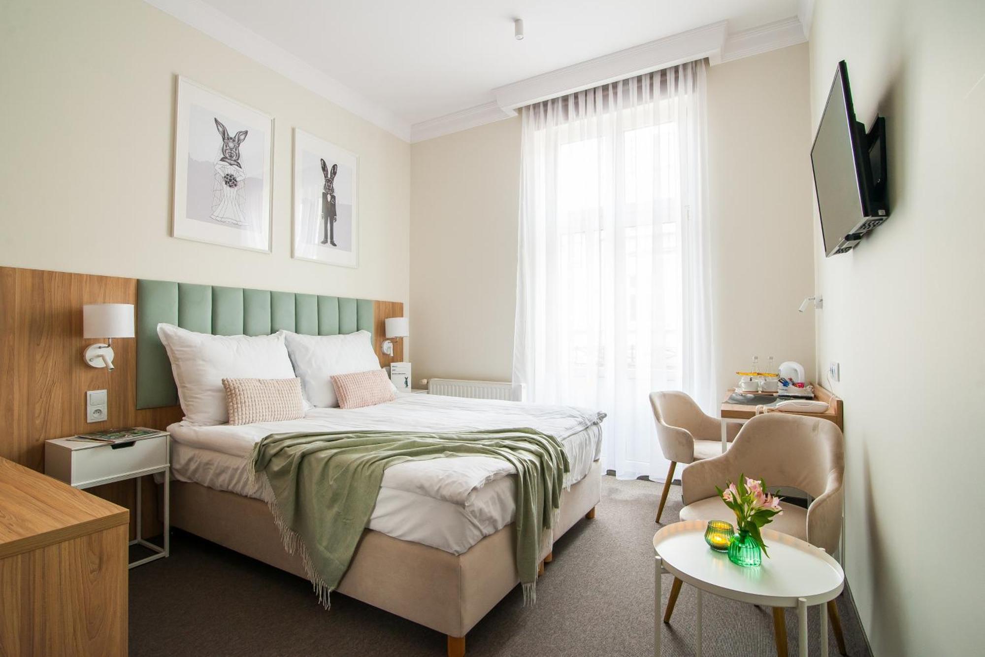 Hotel Awo Gniezno Dış mekan fotoğraf