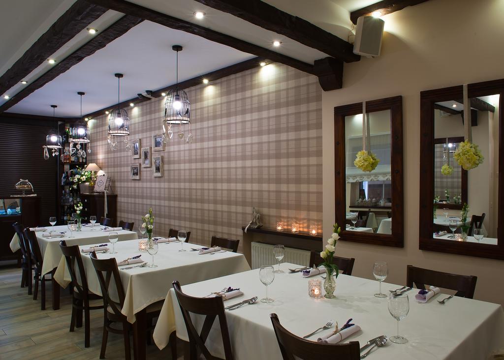 Hotel Awo Gniezno Dış mekan fotoğraf